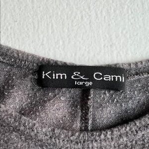 Kim & Cami Charcoal Top